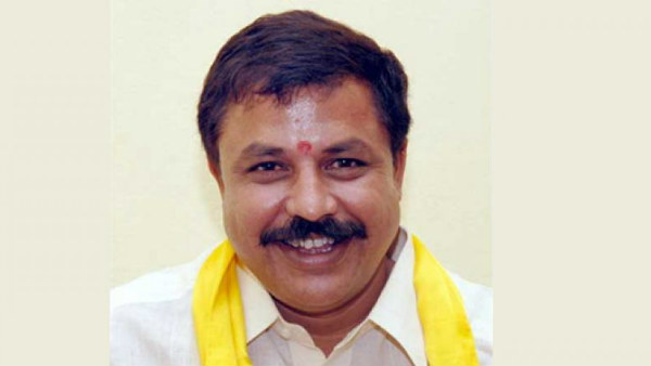 అనవసరంగా పరువు పోగొట్టుకున్న చింతమనేని ప్రభాకర్ .. పవర్ లో లేరని మరచిపోతే ఎలా ?