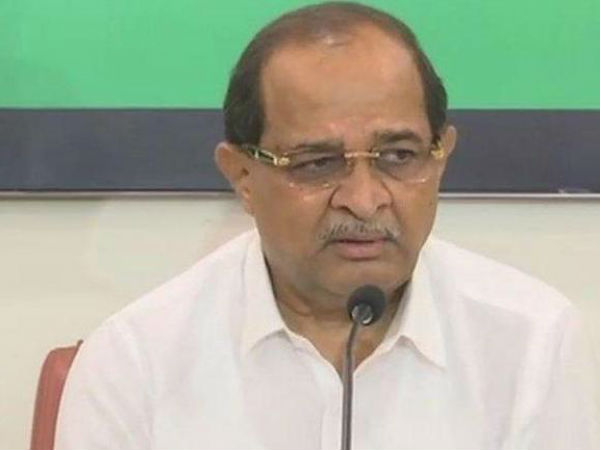 ఫడ్నవీస్తో భేటీ ..