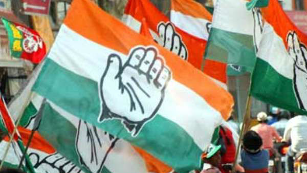 Karnataka congress committee (KPCC) dissolved today Karnataka congress committee (KPCC) dissolved today