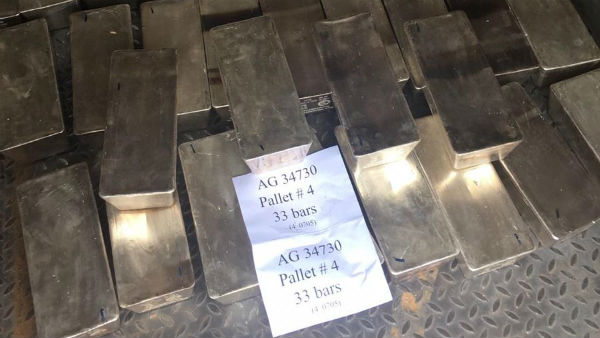 10 tonnes of silver seized in hyderabad .. value around Rs 40 crores 10 tonnes of silver seized in hyderabad .. value around Rs 40 crores