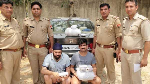 Two drug peddlers booked in Noida for selling ganja online Two drug peddlers booked in Noida for selling ganja online