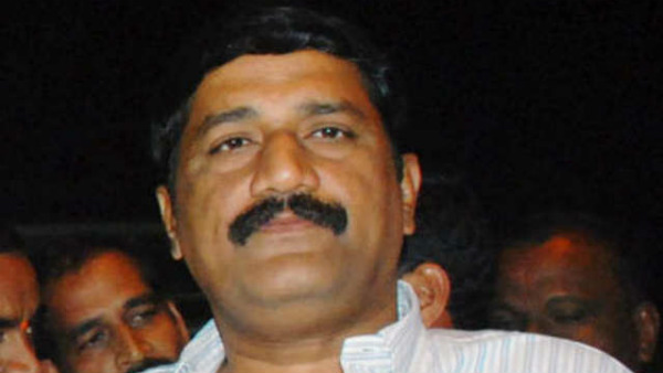పార్టీ మారే యోజనలో గంటా..! బీజేపి లోకి వెళ్తారంటూ ప్రచారం..!!