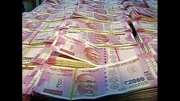 ఐఏఎస్ కు రూ. 10 కోట్లు