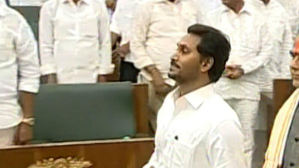 టీడీపీ ఎమ్మెల్యేలు టచ్లో ఉన్నారు..