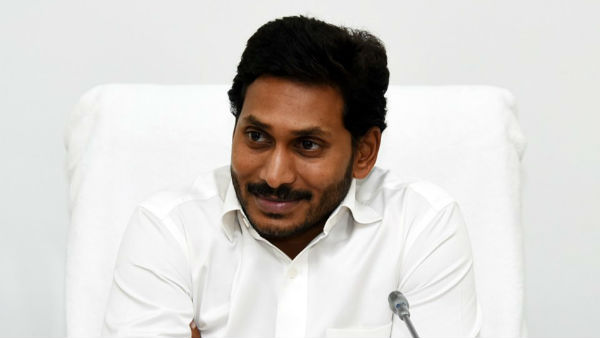 ఏపి లో మూగబోయిన ఫైర్ బ్రాండ్ నేతలు..! జగన్ వేడితో చల్ల బడ్డ నేతలు..!!