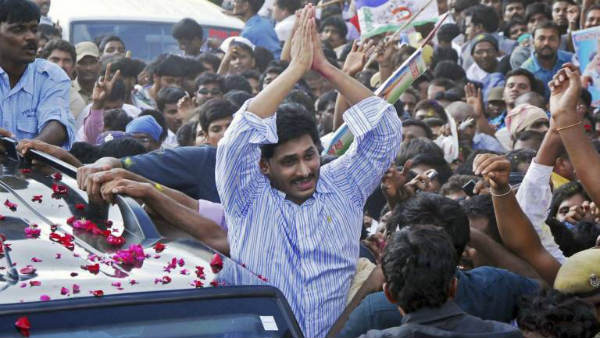 జగన్ ధైర్యం అదేనా..