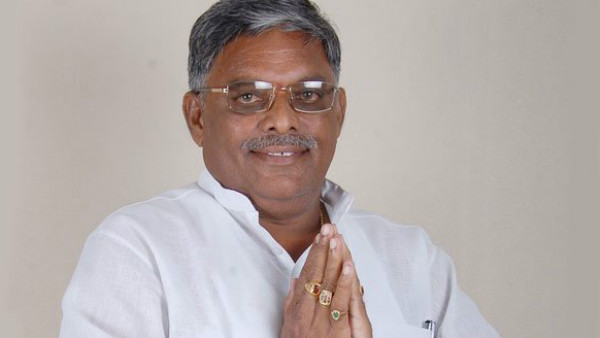 జ్యోతుల రాజకీయం అంధకారమేనా?