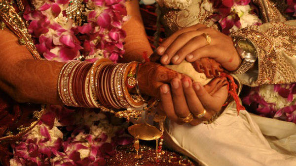 లక్ష నూట పదహార్లు.. కండిషన్స్ అప్లై