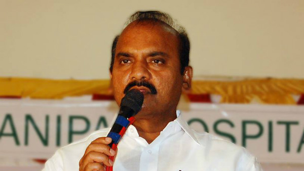 తను పార్టీ మారుతున్నట్లు వస్తున్న వార్తల్లో నిజం లేద
