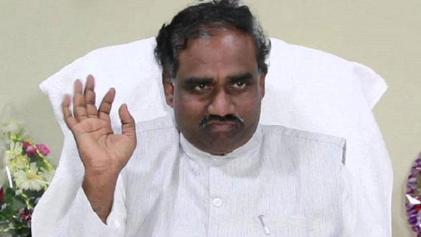 పవన్ కళ్యాణ్ పైనే సంచలన ఆరోపణలు చేసిన రావెల.. జనసైన్యం స్పందన ఏంటో ?