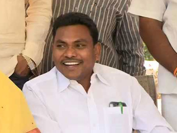 టీఆర్ఎస్లో చేరిన కాంగ్రెస్ ఎమ్మెల్యేల జాబితా..