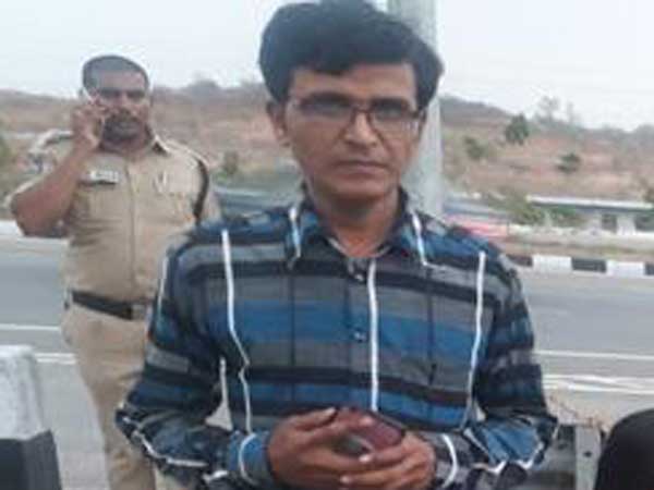 revenue employee harassment .. suicide attempt by mallareddy revenue employee harassment .. suicide attempt by mallareddy
