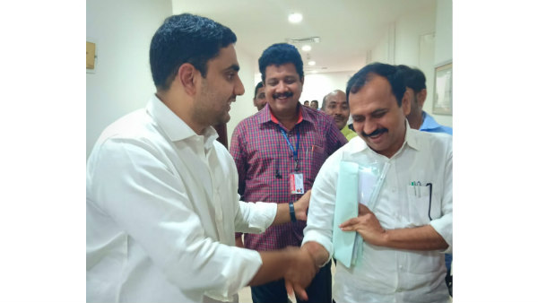 YCP MLA Alla Rama Krishna Reddy sensational comments on Chandra Babu house in Undavalli YCP MLA Alla Rama Krishna Reddy sensational comments on Chandra Babu house in Undavalli