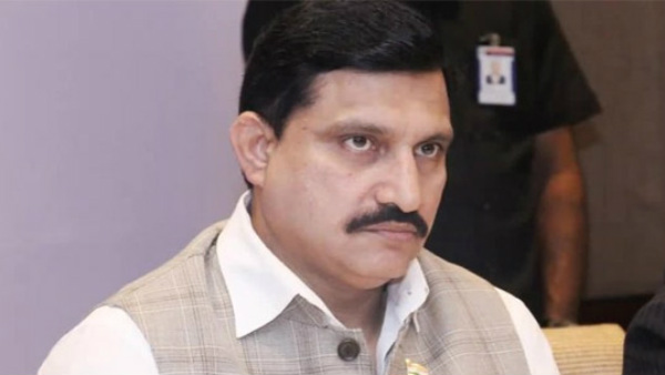సుజనా చౌదరి రూటెటు..