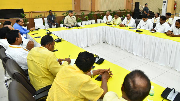 టీడీపీకి గతం గుర్తు వస్తుందా..