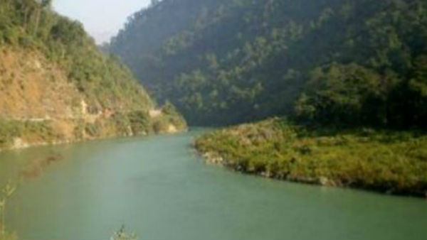 Teests River in sikkim over flows, High alert issued Teests River in sikkim over flows, High alert issued