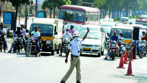 ట్రాఫిక్ కష్టాలకు చెక్...