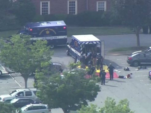 Muncipal employee opens fire at Virginia beach city,12 killed while six injured Muncipal employee opens fire at Virginia beach city,12 killed while six injured
