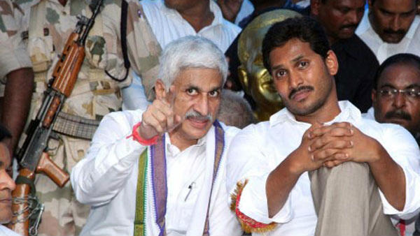 పార్టీలో సాయిరెడ్డికి ఎంతో ప్రాముఖ్యత..! జగన్ తర్వాత రెండో స్థానం ఆయనదే..!!