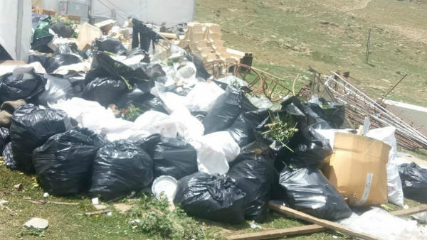 Gupta brothersimposed heavy fine for scattering garbage Gupta brothersimposed heavy fine for scattering garbage