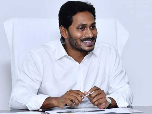 Chandra Babu wants to continue in Prajavedika as his official residence..cm Jagan may consider Chandra Babu wants to continue in Prajavedika as his official residence..cm Jagan may consider