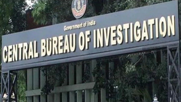 110 raids, 19 states, 30 FIRs: CBIs nationwide crackdown against corruption, arms smuggling 110 raids, 19 states, 30 FIRs: CBIs nationwide crackdown against corruption, arms smuggling