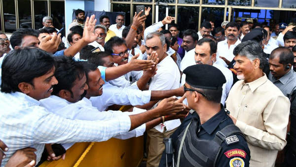గెలుపోటములు సర్వసాధారణం..! బాదపడాల్సిన పని లేదన్న బాబు..!!
