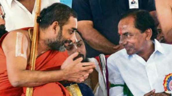 త్వరలో సీఎం కేసీఆర్ మహా సుదర్శన యాగం ... చినజీయర్ స్వామితో మాట్లాడిన సీఎం