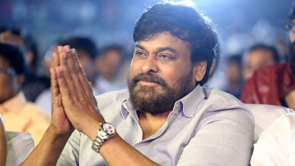 చిరంజీవితో టచ్లో బీజేపీ అగ్రనేతలు..!