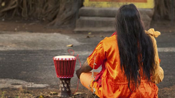 fake woman baba cheated and arrested in mumbai fake woman baba cheated and arrested in mumbai