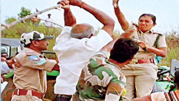 అనితపై విచారణ జరుగుతున్న అట్రాసిటీ కేసు దర్యాప్తుపై స్టే విధించిన కోర్టు ..