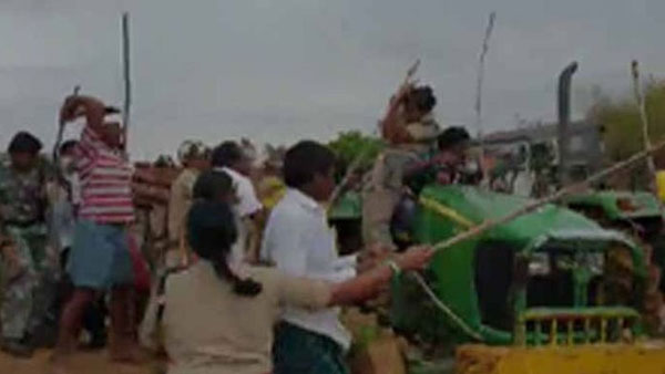 ఈ కేసు తామే విచారణ జరుపుతామన్న సుప్రీం ధర్మాసనం