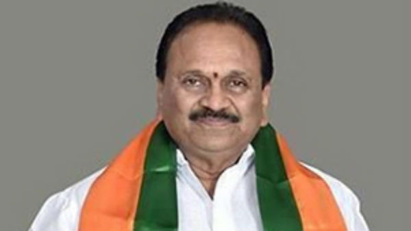 నోటీసుల అమలు నిలిపివేతపై హైకోర్టు నిర్ణయం .. మధ్యంతర ఉత్తర్వులు ఇవ్వలేమని నిరాకరణ
