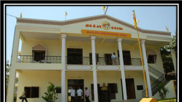 చంద్రబాబుకు కంటి మీద కునుకు లేకుండా చేస్తున్న వైసీపీ నేతలు