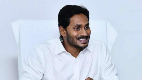 జగన్ తాడేపల్లిలోని సొంత ఇంటినే సీఎం క్యాంప్ ఆఫీస్గా ఉపయోగిస్తున్న నేపధ్యంలోనే ఈ నిర్ణయం