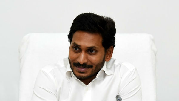 నలుగురు మంత్రులపై ఆరోపణలు..! వేటు వేసే దిశగా ప్రభుత్వ చర్యలు.!!