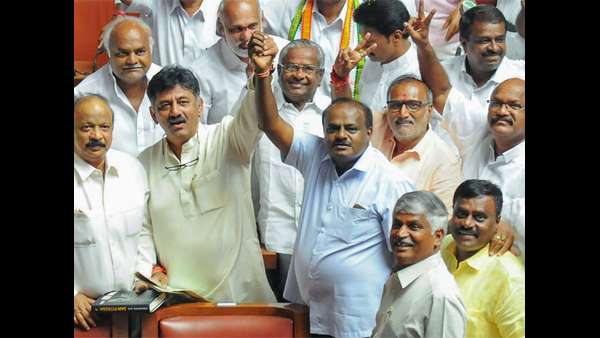 అధికార దుర్వినియోగం