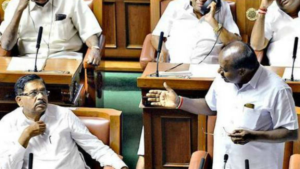 3 సీట్ల దూరంలో ..