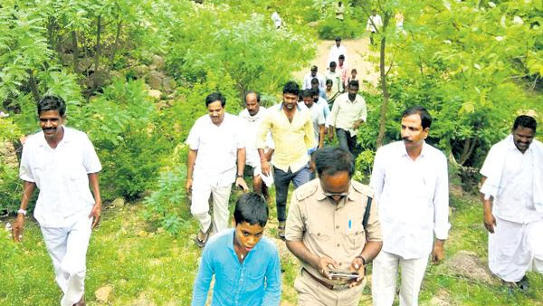 mahabubnagar district mlc kasireddy narayana reddy in forest mahabubnagar district mlc kasireddy narayana reddy in forest