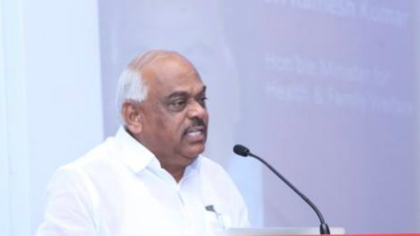 I am not in postal department. MLAs to send resignation letter through fax said speaker of the Karnataka assembly K.R.Ramesh Kumar. I am not in postal department. MLAs to send resignation letter through fax said speaker of the Karnataka assembly K.R.Ramesh Kumar.