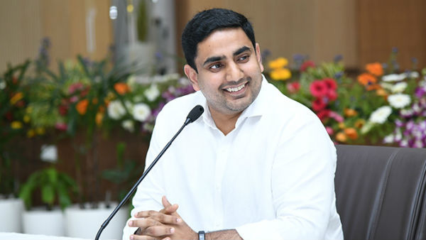 రైతుల సమస్య పరిష్కరించలేక హరికథలు చెప్తున్న ప్రభుత్వం అని జగన్ సర్కార్ పై ఫైర్ అయిన లోకేష్