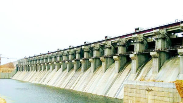 పునరావాసం ఎవరికి.. పేదోళ్లకా, పెద్దోళ్లకా?