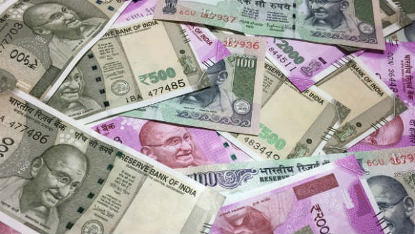 cheating daughter..!Tried to theft Gold and money..! cheating daughter..!Tried to theft Gold and money..!
