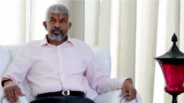 రవిప్రకాష్ వర్సెస్ రామేశ్వర్ రావు
