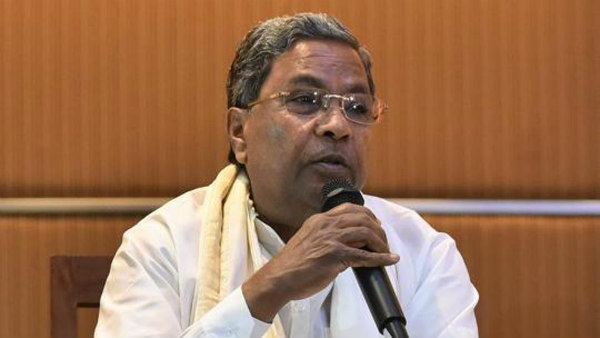 రెబల్ ఎమ్మెల్యేల పట్టు