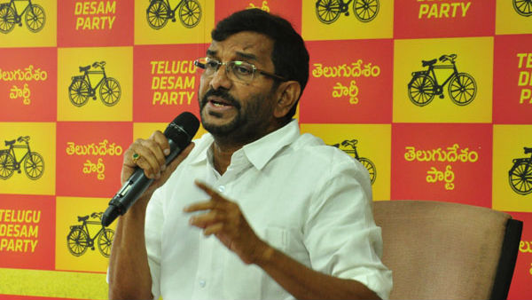 నెల్లూరులో సోమిరెడ్డి పరిస్థితి విచిత్రం..! ఐనా సముచిత స్ధానం కల్పించిన బాబు..!!
