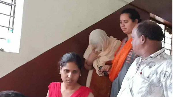లావణ్య ప్రభావం..! పరువు తీసిందంటున్న తోటి ఉద్యోగులు..!!
