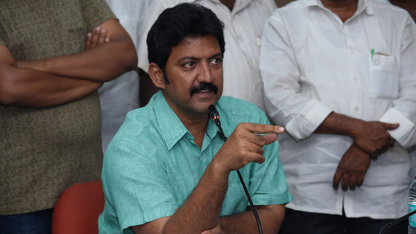 ఎలక్షన్ కోడ్ ఉల్లంఘించారని , పోస్టల్ బ్యాలెట్ మరోమారు లెక్కించాలని పిటీషన్