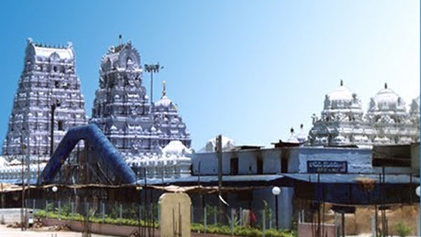 Vemulawada Raja Rajeshwara Swamy Temple prasadam rates hike Vemulawada Raja Rajeshwara Swamy Temple prasadam rates hike