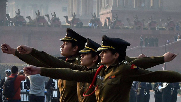 2 lakh applied for 100 woman army jawans 2 lakh applied for 100 woman army jawans